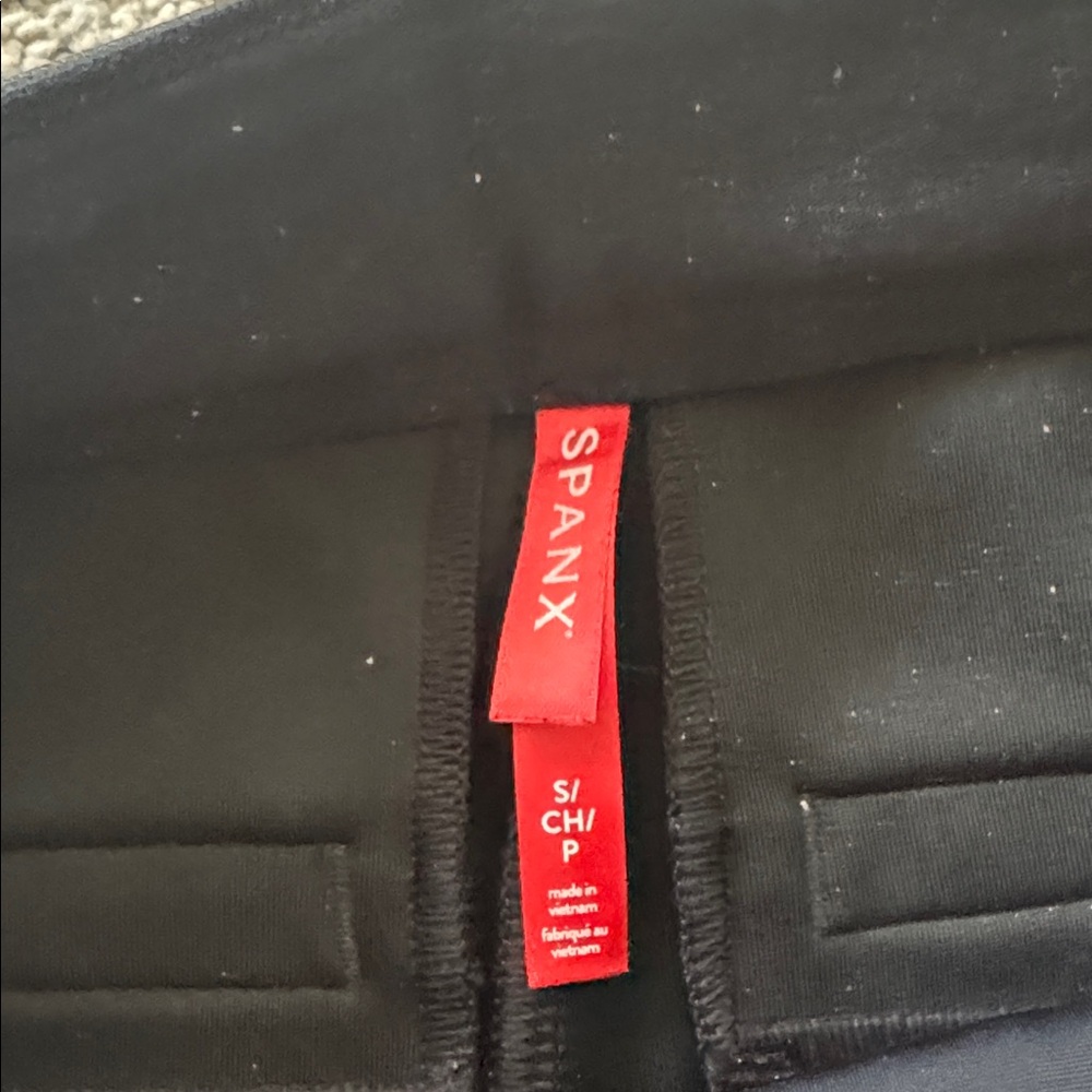 Spanx faux leather bootcut black pull on pants small - Picture 8 of 9